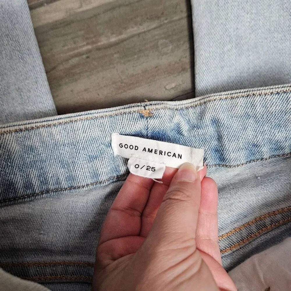 Good American Good Curve Straight Jeans